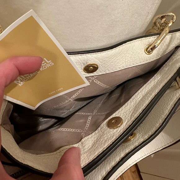 Michael Kors Crossbody Bag Handbag Purse with Handles Leather and Gold Metal - Picture 2 of 8